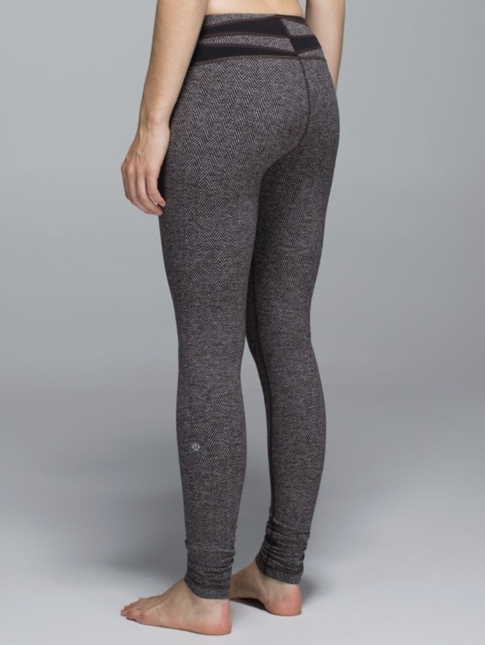 Lululemon 2014 Wunder Under Brown Black Herringbone Leggings Size 4